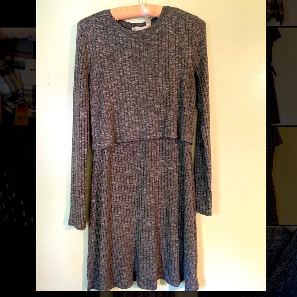 A&F Gray Sweater Dress (medium)